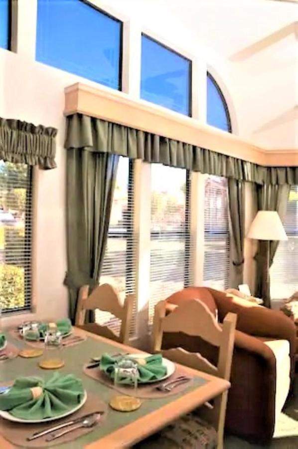 Sedona Pines Resort Ngoại thất bức ảnh Window treatments